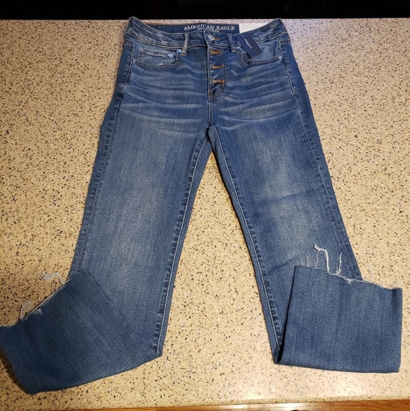 American Eagle Outfitters Denim - American Eagle NWT high-rise cropped flare Jeans